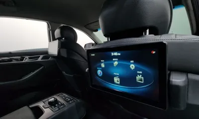 Hyundai Genesis 2016, 84020 км, за 9844.73 USD - фото 19