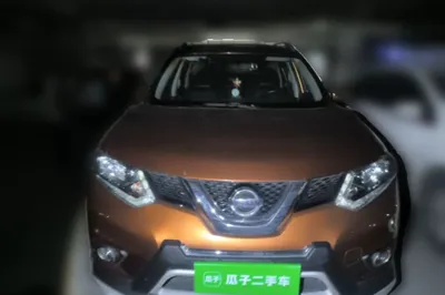 Nissan X-Trail 2014, 102100 км, за 6576 USD