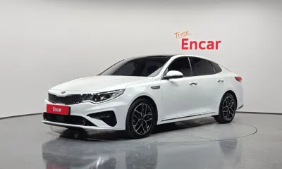Kia K5 · 2019 год