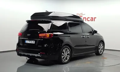 Kia Canival 2019, 92899 км, за 16158.69 USD