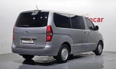 Hyundai Starex 2018, 123890 км, за 5185.77 USD
