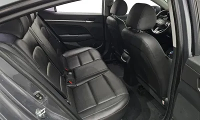 Hyundai Avante 2019, 63528 км, за 7947.89 USD - фото 12
