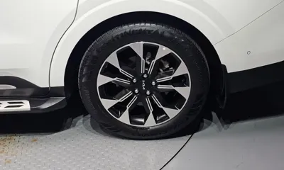 Kia Canival 2023, 15014 км, за 23127.05 USD - фото 21