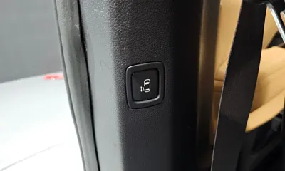 Kia Canival 2023, 15014 км, за 23127.05 USD - фото 32