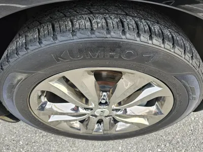 Kia Canival 2016, 136091 км, за 6502.89 USD