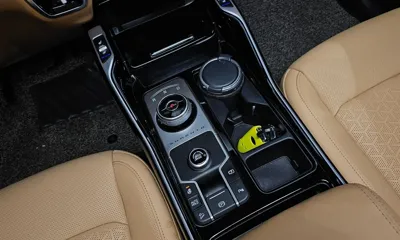 Kia Sorento 2022, 64334 км, за 17517.2 USD - фото 9