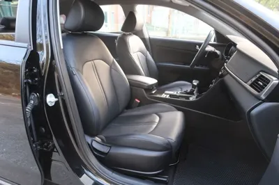 Kia K5 2016, 61564 км, за 6236.05 USD - фото 8