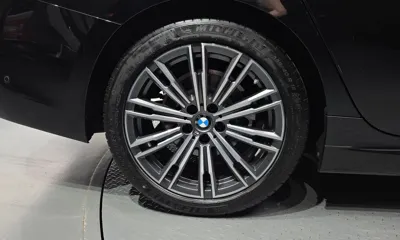 BMW 3-Series 2022, 43535 км, за 21990.29 USD