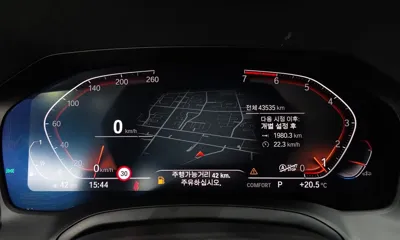 BMW 3-Series 2022, 43535 км, за 21824.12 USD - фото 8