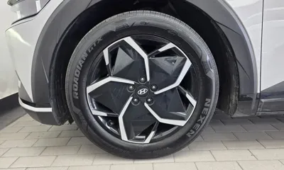 Hyundai Ioniq5 2023, 214148 км, за 12176.85 USD