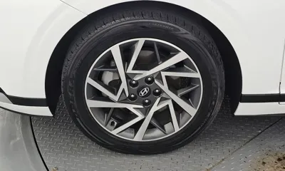 Hyundai Grandeur 2023, 49447 км, за 18314.3 USD