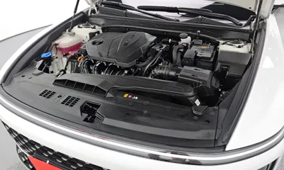 Hyundai Grandeur 2023, 49447 км, за 18175.91 USD - фото 6