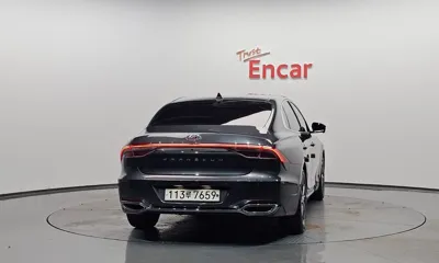 Hyundai Grandeur 2020, 28235 км, за 16345.02 USD