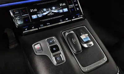Hyundai Grandeur 2020, 28235 км, за 16214.1 USD - фото 9