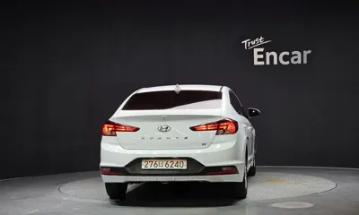 Hyundai Avante 2020, 108766 км, за 8450.44 USD