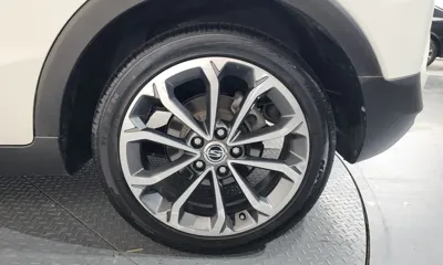 KG_Mobility_Ssangyong TIBOLI 2018, 59257 км, за 6276.84 USD