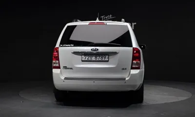 Kia Canival 2012, 132020 км, за 3243.84 USD