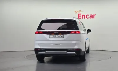 Kia Canival 2023, 133168 км, за 14476.48 USD
