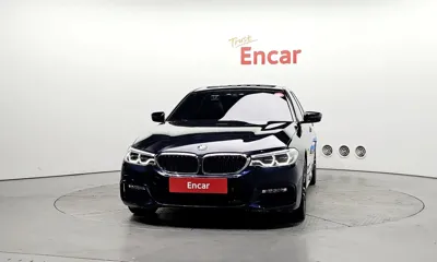 BMW 5-Series 2018, 85653 км, за 16783.78 USD