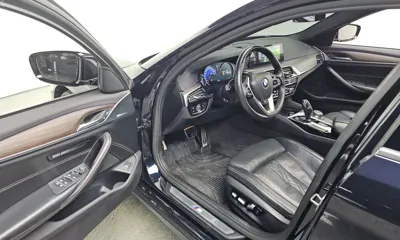 BMW 5-Series 2018, 85653 км, за 16783.78 USD - фото 10