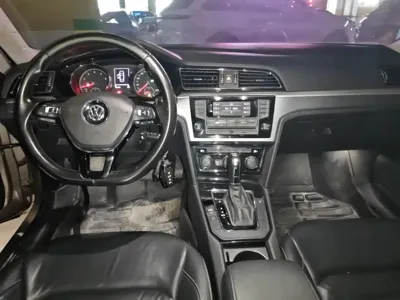 Volkswagen Lamando 2016, 158100 км, за 5707.59 USD - фото 10