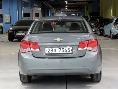 ChevroletGMDaewoo Cruze 2012, 133419 км, за 1247.21 USD