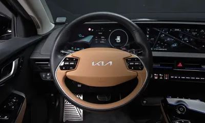 Kia EV6 2023, 49909 км, за 23181.6 USD - фото 13