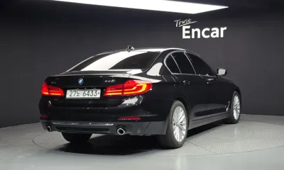 BMW 5-Series 2019, 186169 км, за 10510.32 USD