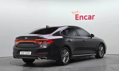 Hyundai Grandeur 2017, 137440 км, за 6402.38 USD