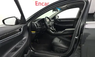 Hyundai Grandeur 2017, 137440 км, за 6360.77 USD - фото 10