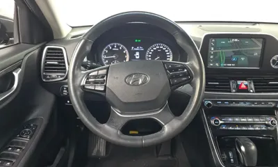 Hyundai Grandeur 2017, 137440 км, за 6360.77 USD - фото 13