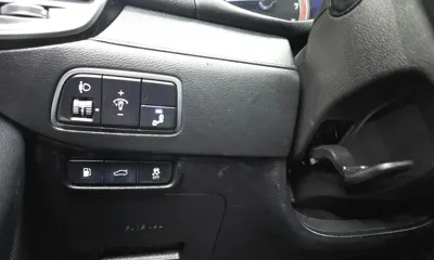 Hyundai Grandeur 2017, 137440 км, за 6360.77 USD - фото 16