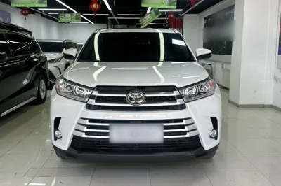 Toyota Highlander 2021, 69700 км, за 28680 USD