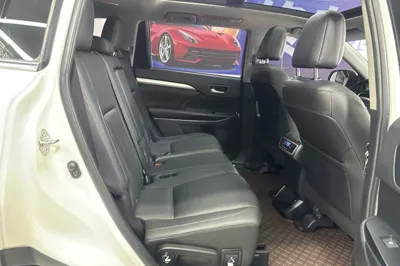 Toyota Highlander 2021, 69700 км, за 28680 USD - фото 29