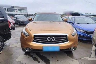 Infiniti QX70 2013, 148100 км, за 13201 USD - фото 2