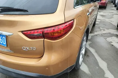 Infiniti QX70 2013, 148100 км, за 13201 USD - фото 9