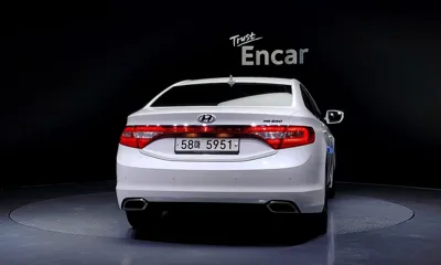 Hyundai Grandeur 2015, 143884 км, за 4269.57 USD