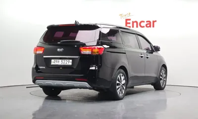 Kia Canival 2017, 139141 км, за 6475.06 USD