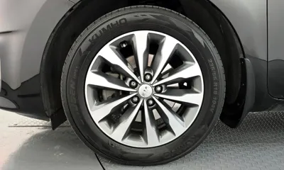 Kia Canival 2017, 139141 км, за 6475.06 USD