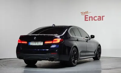 BMW 5-Series 2021, 64902 км, за 23778.51 USD