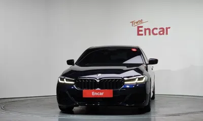 BMW 5-Series 2021, 64902 км, за 23778.51 USD
