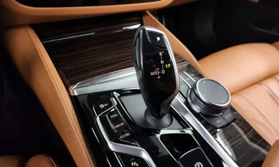 BMW 5-Series 2021, 64902 км, за 23778.51 USD - фото 9