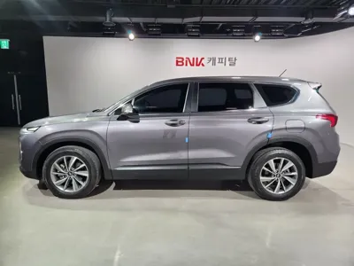 Hyundai Santafe 2019, 69343 км, за 12247.56 USD
