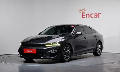 Kia K5 · 2021 год