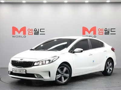 Kia K3 · 2016 год