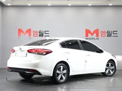 Kia K3 2016, 44217 км, за 6170.41 USD