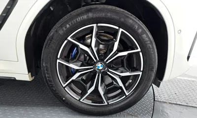 BMW X4 2022, 48565 км, за 31463.29 USD - фото 21
