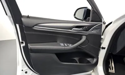 BMW X4 2022, 48565 км, за 31463.29 USD - фото 24