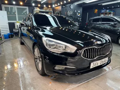 Kia K9 2014, 252148 км, за 2822.63 USD