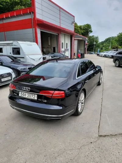 Audi A8 2015, 135024 км, за 10944.63 USD - фото 6